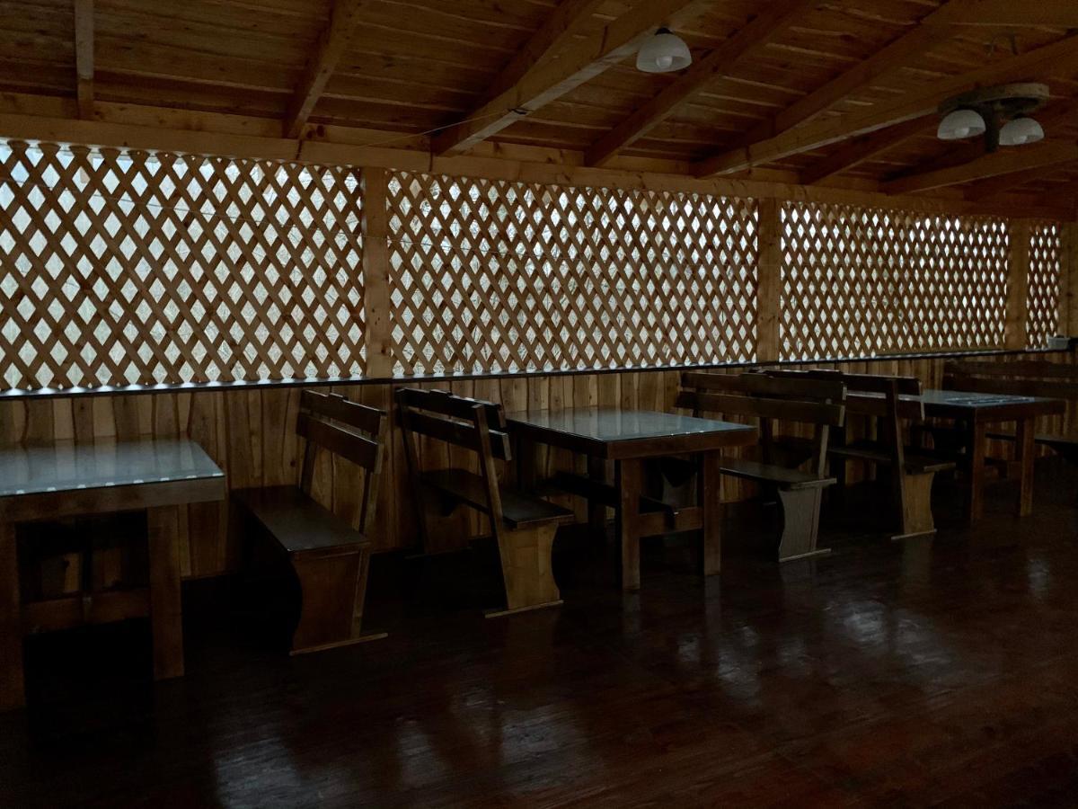 Вишиванка Deliatyn ภายนอก รูปภาพ