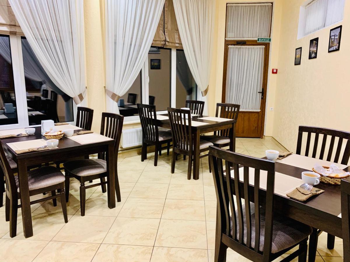 Вишиванка Deliatyn ภายนอก รูปภาพ